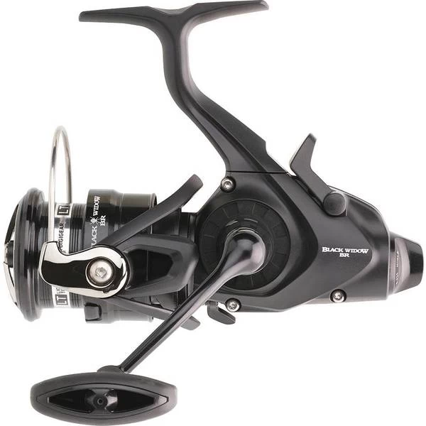 Daiwa 19 Black Widow BR LT Reel 3 Daiwa 19 Black Widow BR LT Reel
